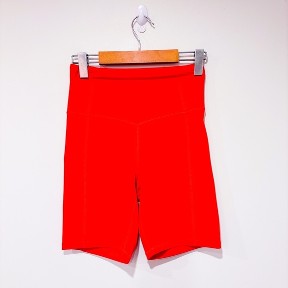MARIKA Red bike shorts - Picture 1 of 6